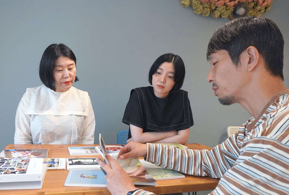 Photoback Award 2026展審査会の様子