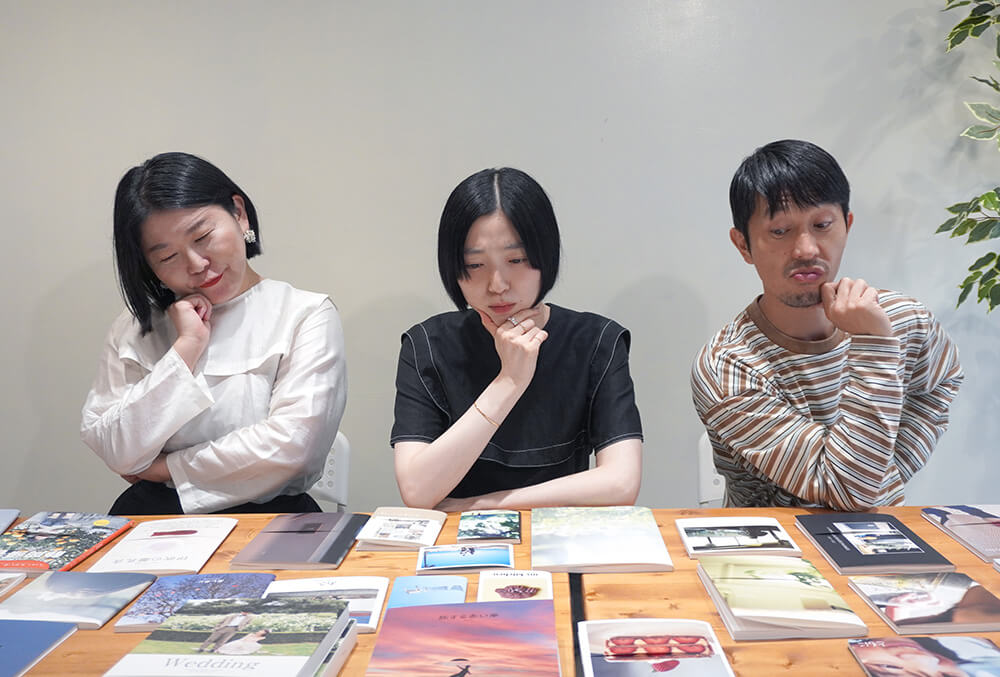 Photoback Award 2026展審査会の様子